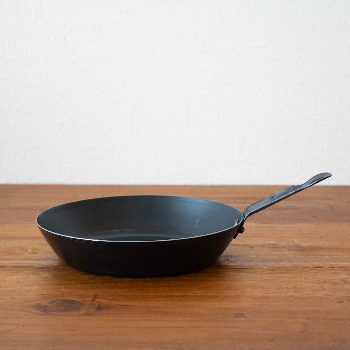 【訳あり】中尾アルミ製作所　鉄短取手フライパン 18cm【26SPR】【sp】