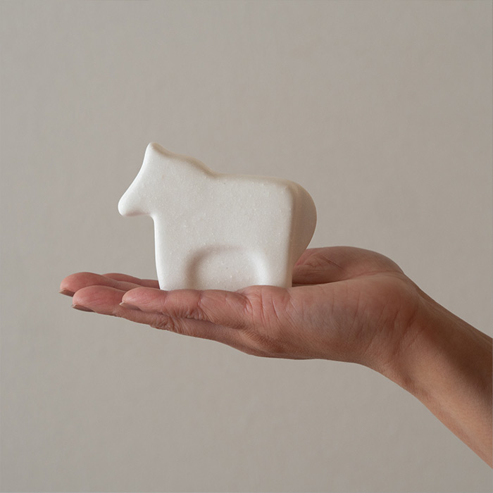 【1月31日までクーポン利用で10%OFF】かもしか道具店　馬　白