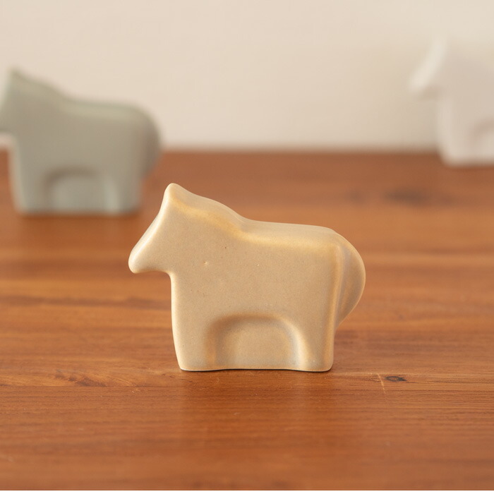 かもしか道具店 馬 ベージュ
