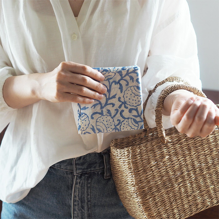 ピープルツリー　ブロックプリント　ハンカチ　フラワー・ブルー　/　People　Tree