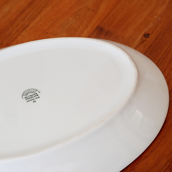 ピリヴィッツ　パリ　クラシック　オーバルプレート　30.1×20.4cm　P102　/　PILLIVUYT　Classic