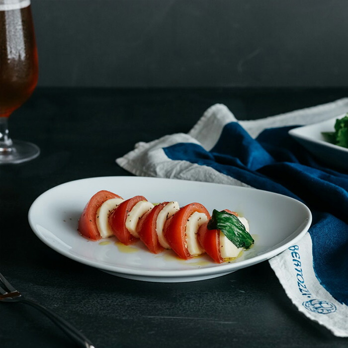 ピリヴィッツ　オーバルステーキプレート　23×20.5cm　P015　/　PILLIVUYT