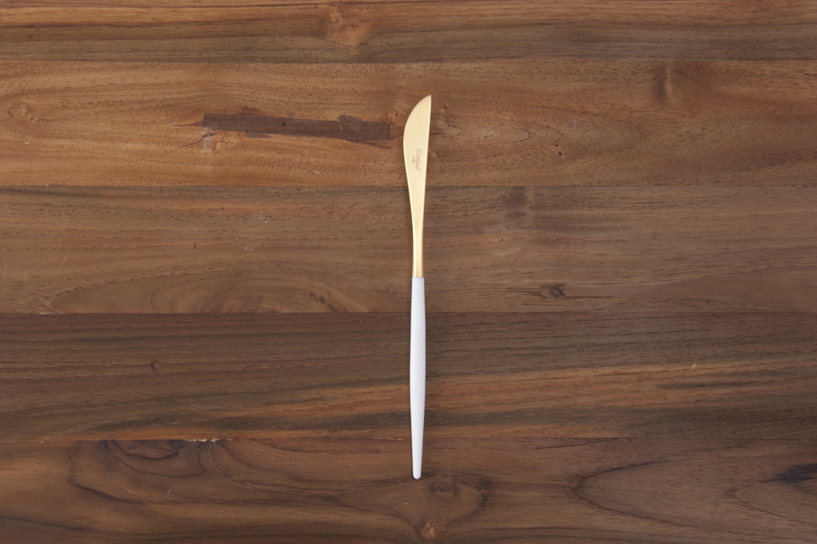 【23Wセール】【正規品】クチポール　ゴア・ホワイト　ゴールド　デザートナイフ　/　Cutipol　GOA-White