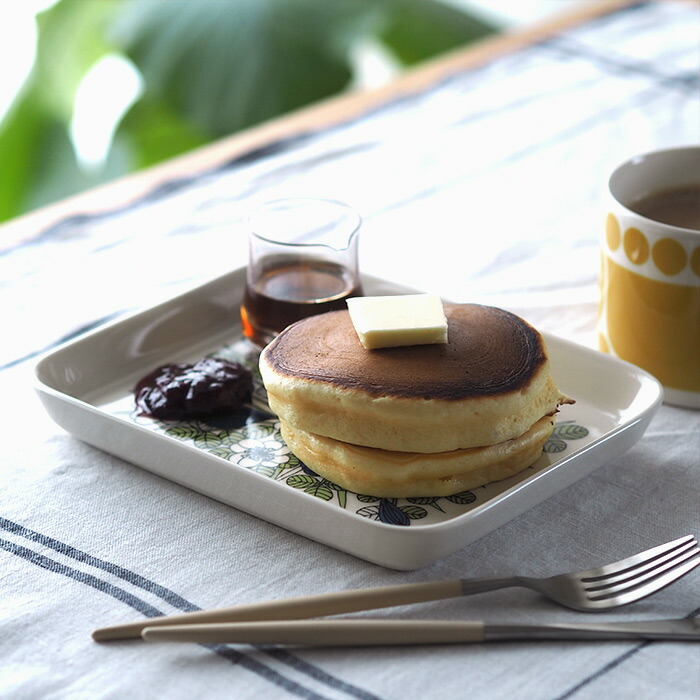 ARABIA Krokus/アラビア クロッカス プレート 15x19cm グリーン | 食器と料理道具の専門店「プロキッチン」