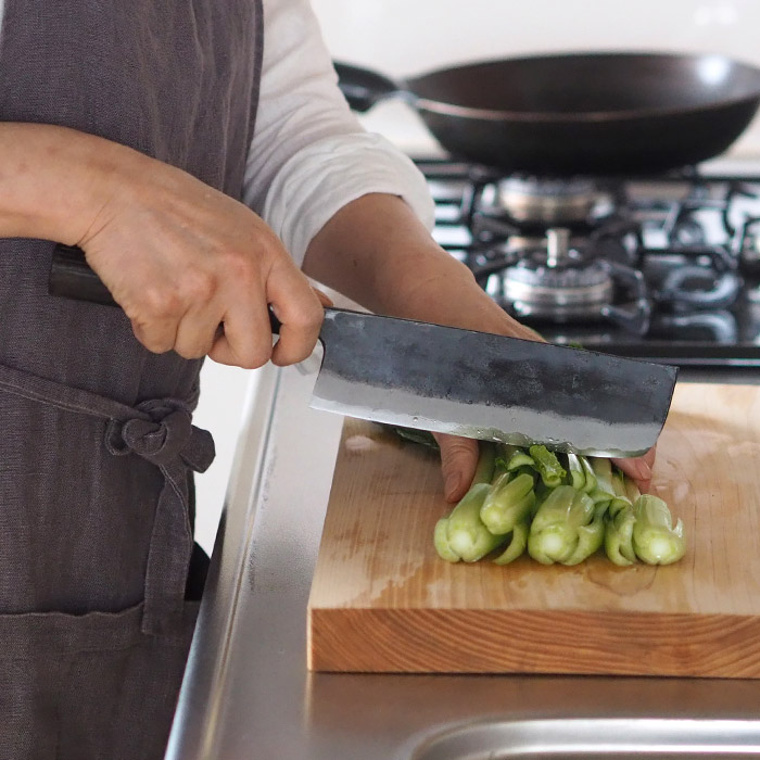 黒打両刃菜切包丁 165mm | 食器と料理道具の専門店「プロキッチン」