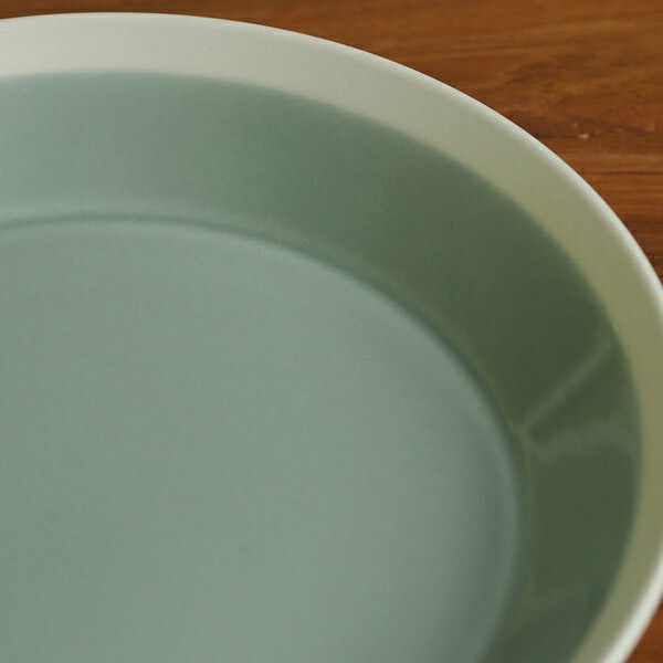 yumiko　iihoshi　porcelain　×　木村硝子店　dishes　180　plate　pistachio green　/　ディシィーズ　ピスタチオグリーン