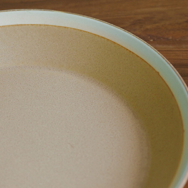 yumiko　iihoshi　porcelain　×　木村硝子店　dishes　180　plate　sand beige matte　/　ディシィーズ　サンドベージュ　マット