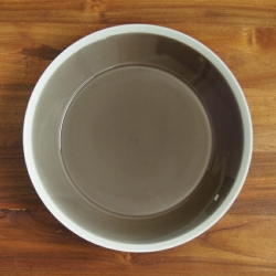 yumiko　iihoshi　porcelain　×　木村硝子店　dishes　230　plate　fawn brown　/　ディシィーズ　ファーンブラウン