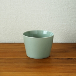 yumiko　iihoshi　porcelain　×　木村硝子店　dishes　cup　M　pistachio green　/　ディシィーズ　ピスタチオグリーン